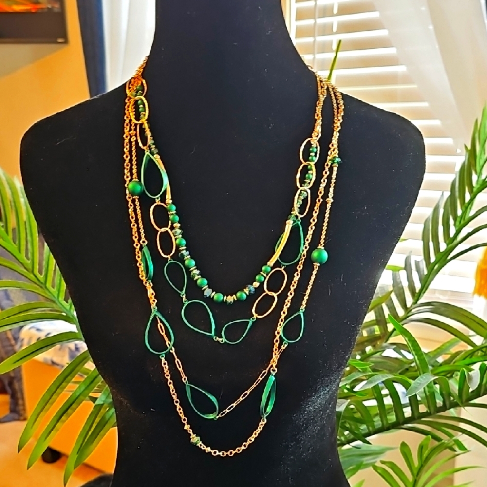 CATO Elegant Green and Gold Layered Necklace